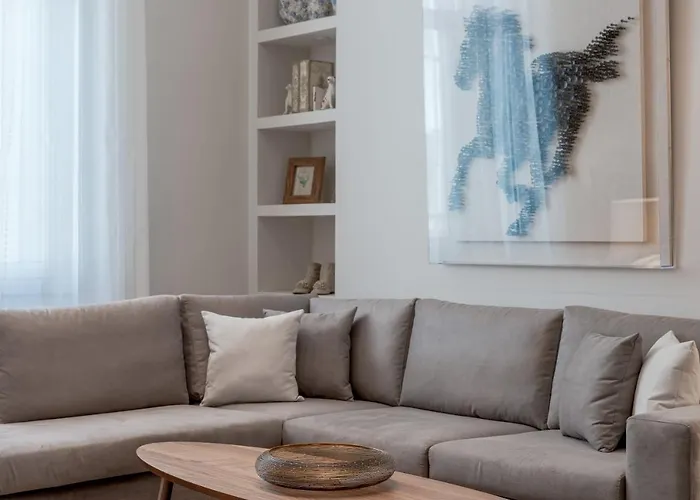 Charming Apartment in Athens Center